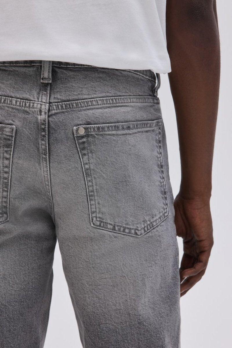 ORIGINAL H&M light Grey Regular Tapered Jeans Stretchable Jeans DLS21